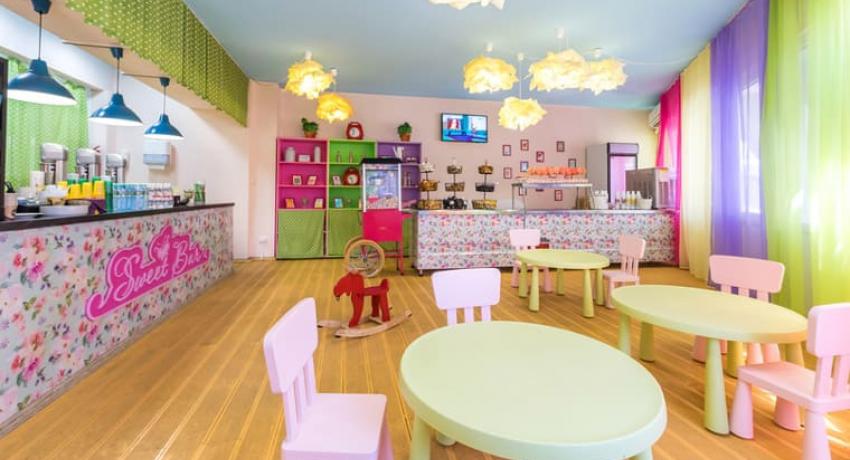 Детское кафе «Sweet Bar» в отеле Bridge Resort Сочи